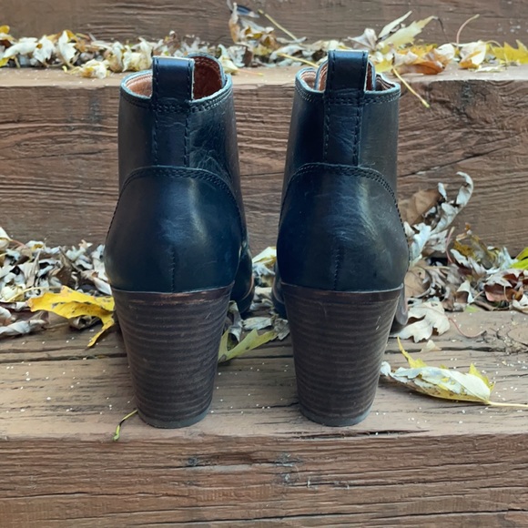 Lucky Brand - 3 inch booties. - Picture 4 of 6